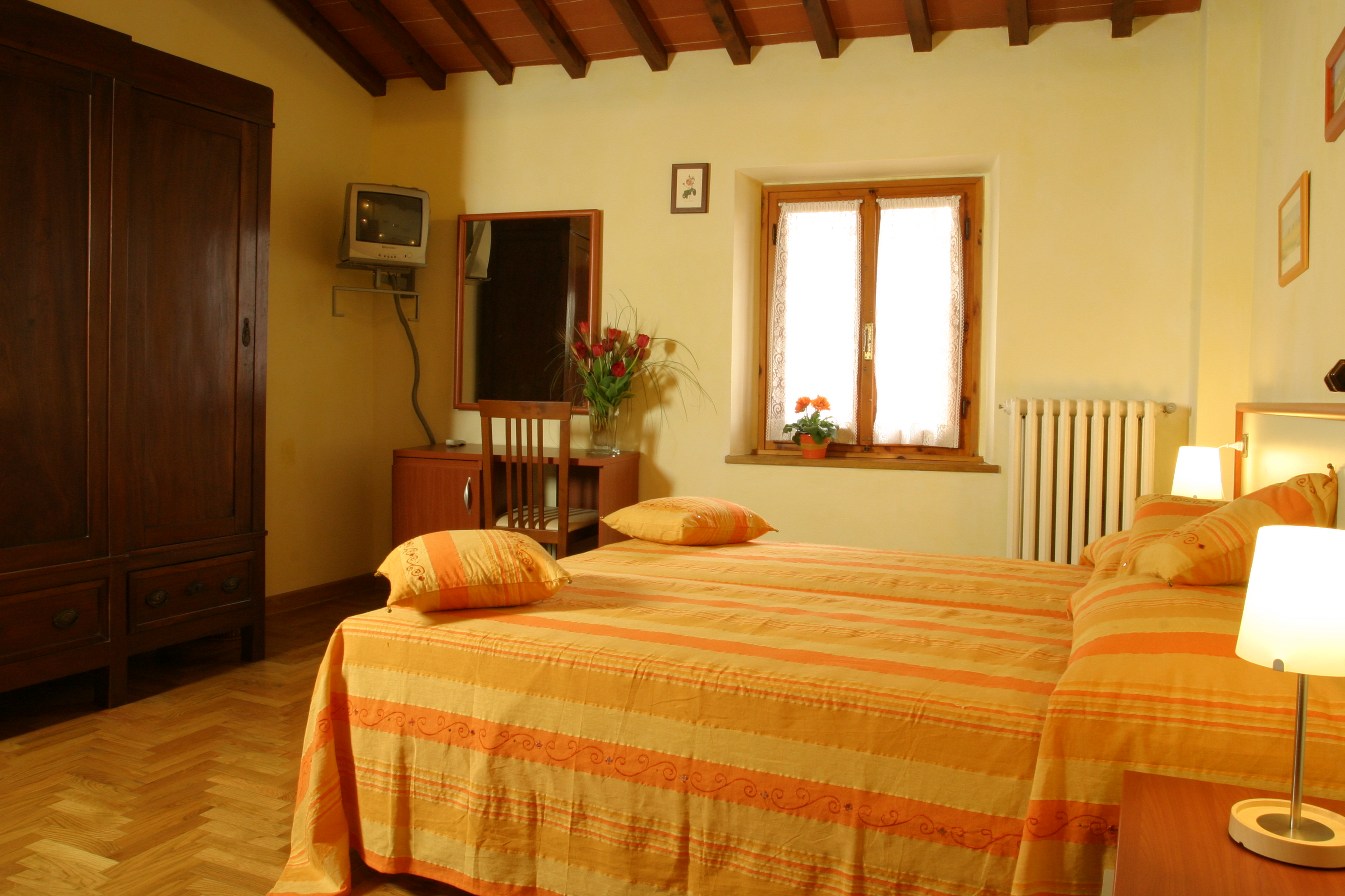 HTML5 Bootstrap Template by colorlib.com